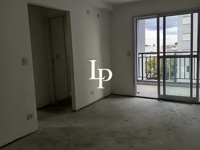 Apartamento 2 quartos e 1 banheiro, à venda, no bairro Utinga em Santo André