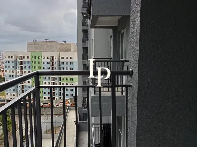 Apartamento 2 quartos e 1 banheiro, à venda, no bairro Utinga em Santo André