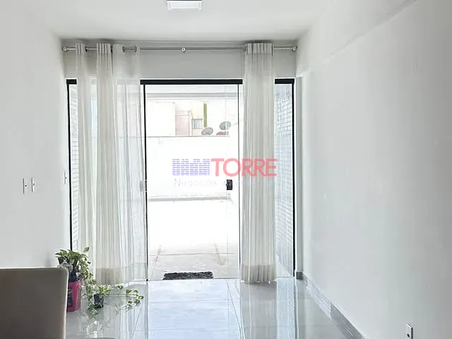 Apartamento 3 quartos e 2 banheiros, à venda, no bairro São Francisco em Ilhéus