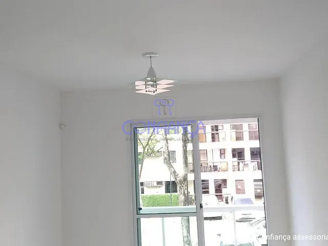 Apartamento com 60m² 2 quartos e 1 banheiro, à venda, no bairro Campo Grande em Rio de Janeiro