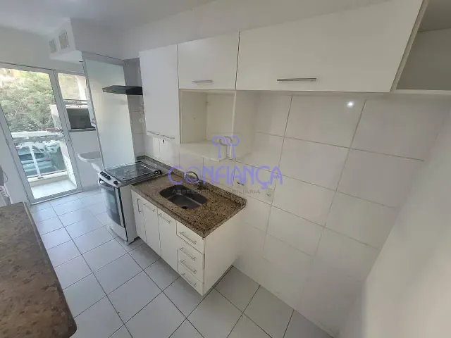 Apartamento com 60m² 2 quartos e 1 banheiro, à venda, no bairro Campo Grande em Rio de Janeiro