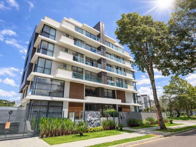 Apartamento com 248m² 2 quartos e 4 banheiros, à venda, no bairro Hugo Lange em Curitiba