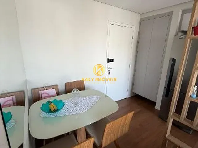 Apartamento 2 quartos e 1 banheiro, à venda, no bairro Sítio da Figueira em São Paulo