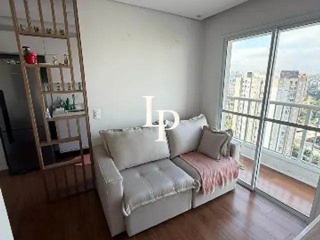 Apartamento 2 quartos e 1 banheiro, à venda, no bairro Sítio da Figueira em São Paulo