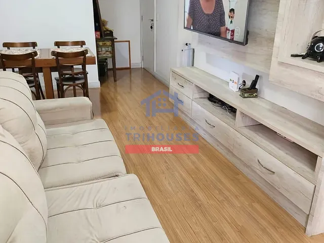 Apartamento 3 quartos e 2 banheiros, à venda, no bairro Capão Raso em Curitiba