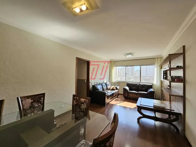 Apartamento 3 quartos e 2 banheiros, à venda ou para alugar, no bairro Água Verde em Curitiba