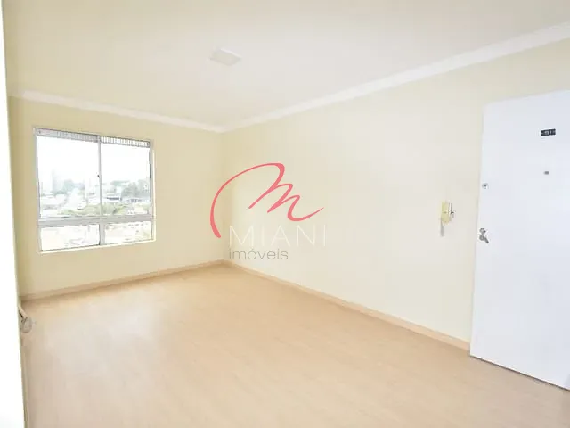 Apartamento com 80m² 2 quartos e 1 banheiro, para alugar, no bairro Cidade São Francisco em São Paulo