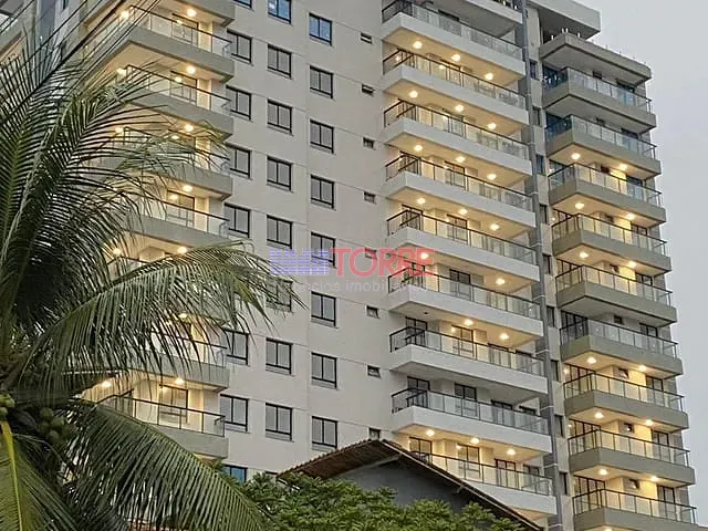 Apartamento 2 quartos e 2 banheiros, à venda, no bairro Nossa Senhora da Vitória em Ilhéus