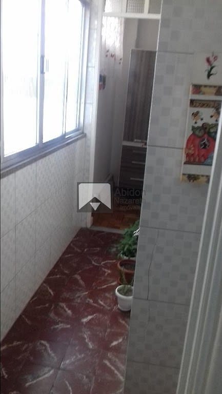 Apartamento à venda com 2 quartos, 65m² - Foto 15