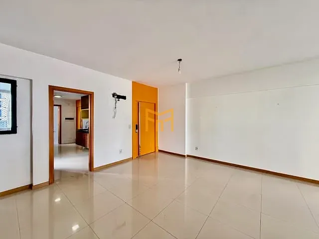 Apartamento 4 quartos e 6 banheiros, à venda, no bairro Nazaré em Belém