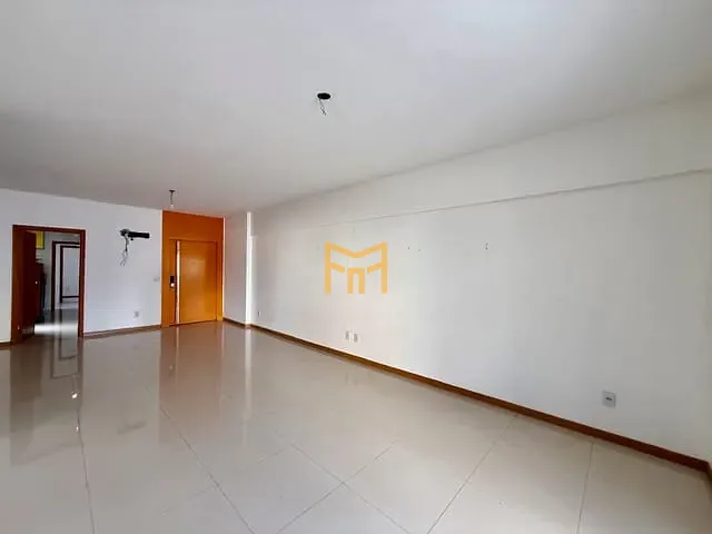 Apartamento 4 quartos e 6 banheiros, à venda, no bairro Nazaré em Belém