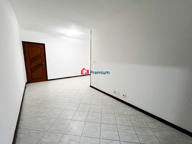 Apartamento 2 quartos e 1 banheiro, à venda, no bairro Jacarepaguá em Rio de Janeiro