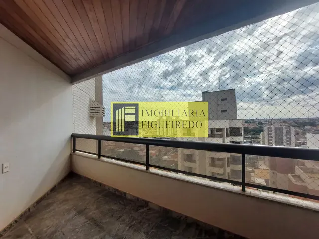 Apartamento com 360m² 5 quartos e 4 banheiros, à venda, no bairro Vila Imperial em São José do Rio Preto