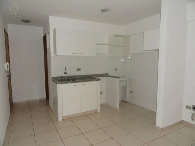 Apartamento com 33m² 1 quarto e 1 banheiro, para alugar, no bairro Centro em Londrina