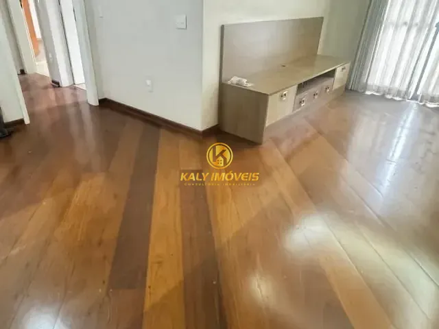 Apartamento com 107m² 3 quartos e 2 banheiros, à venda, no bairro Santa Paula em São Caetano do Sul