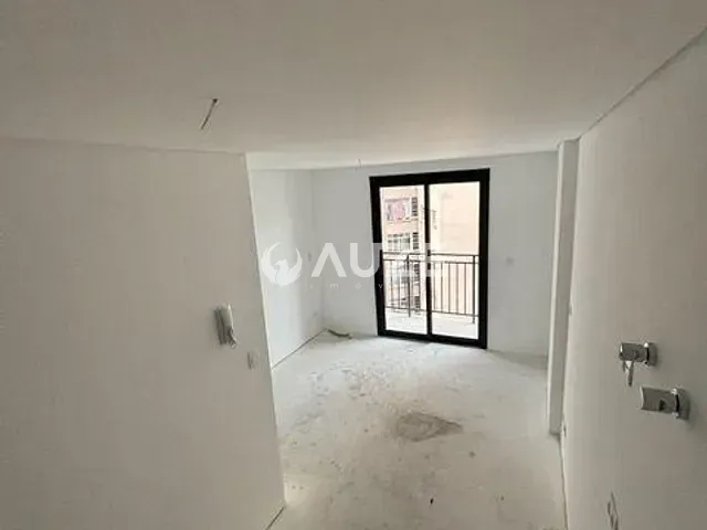 Apartamento com 21m² 1 quarto e 1 banheiro, à venda, no bairro Centro em Curitiba
