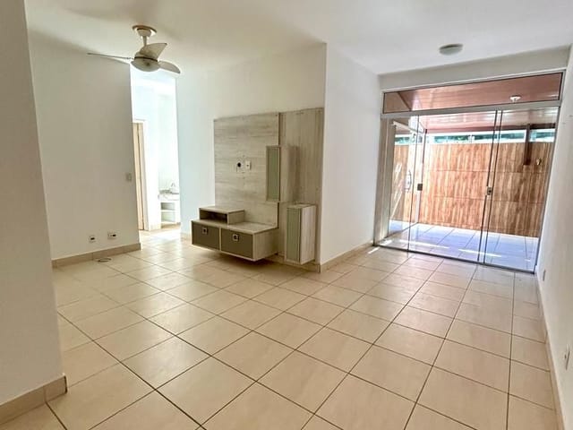 Apartamento com 64m² 2 quartos e 2 banheiros, à venda, no bairro Glória em Macaé