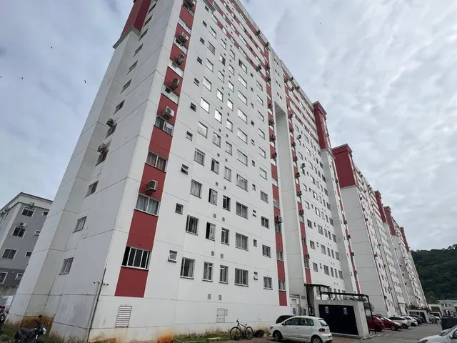 Apartamento 2 quartos e 1 banheiro, para alugar, no bairro Ressacada em Itajaí