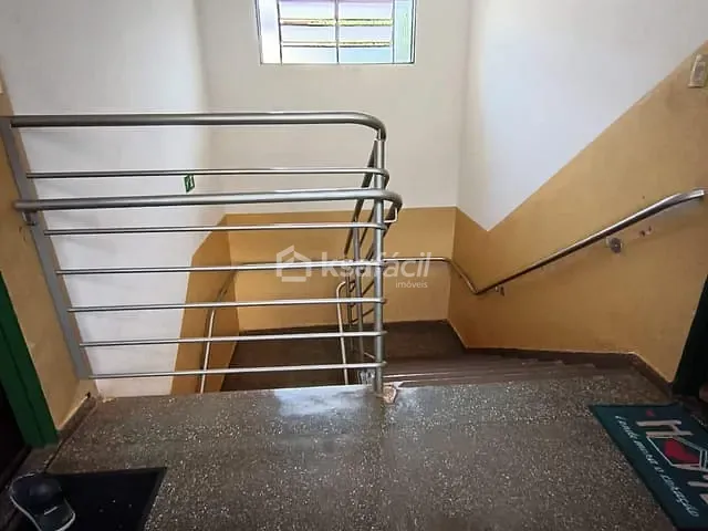 Apartamento 2 quartos e 1 banheiro, à venda, no bairro Vila Adelina em Campo Grande