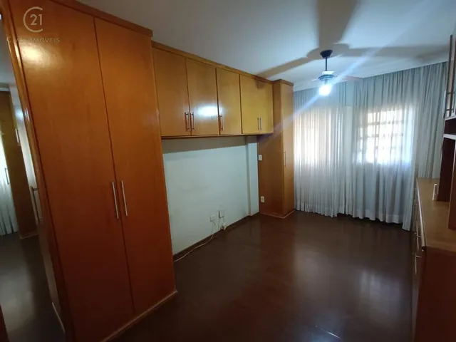 Apartamento com 160m² 3 quartos e 3 banheiros, à venda, no bairro Centro em Londrina