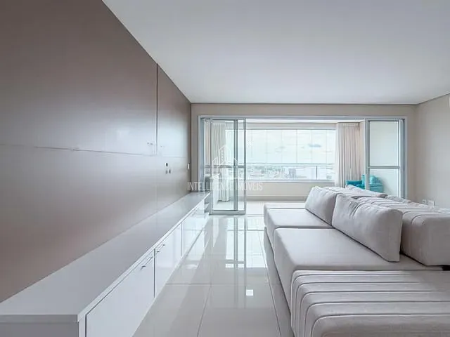 Apartamento 3 quartos e 4 banheiros, à venda, no bairro Duque de Caxias em Cuiabá