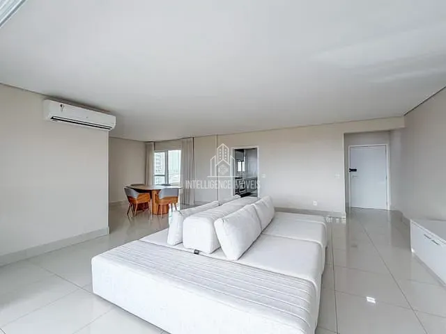 Apartamento 3 quartos e 4 banheiros, à venda, no bairro Duque de Caxias em Cuiabá