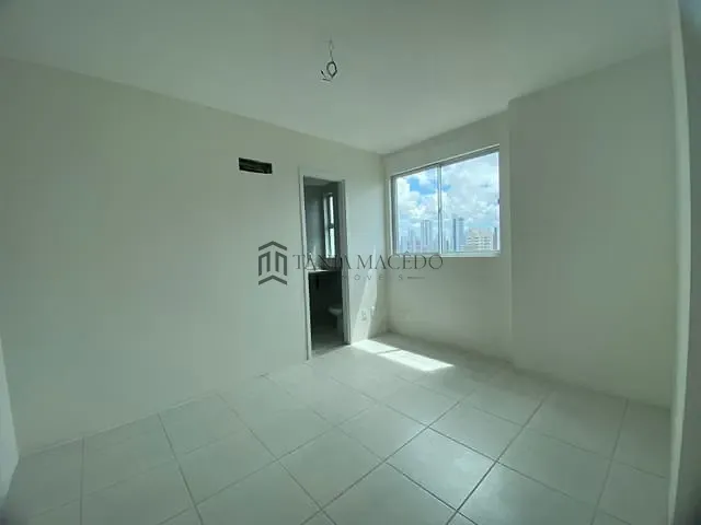 Apartamento com 90m² 3 quartos e 2 banheiros, à venda, no bairro Madalena em Recife