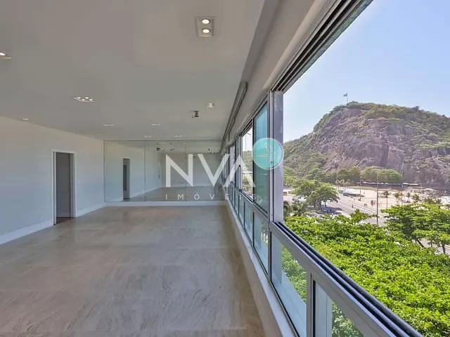 Apartamento com 178m² 3 quartos e 3 banheiros, à venda, no bairro Copacabana em Rio de Janeiro