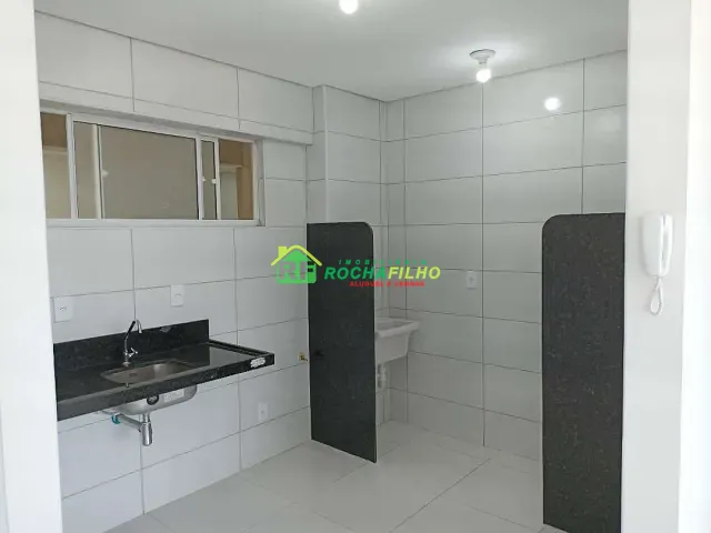 Apartamento 2 quartos e 1 banheiro, à venda ou para alugar, no bairro Primavera em Teresina