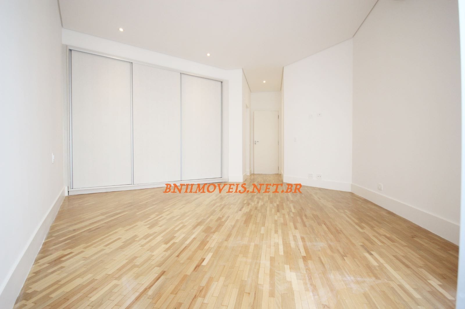 Apartamento, 3 quartos, 244 m² - Foto 21