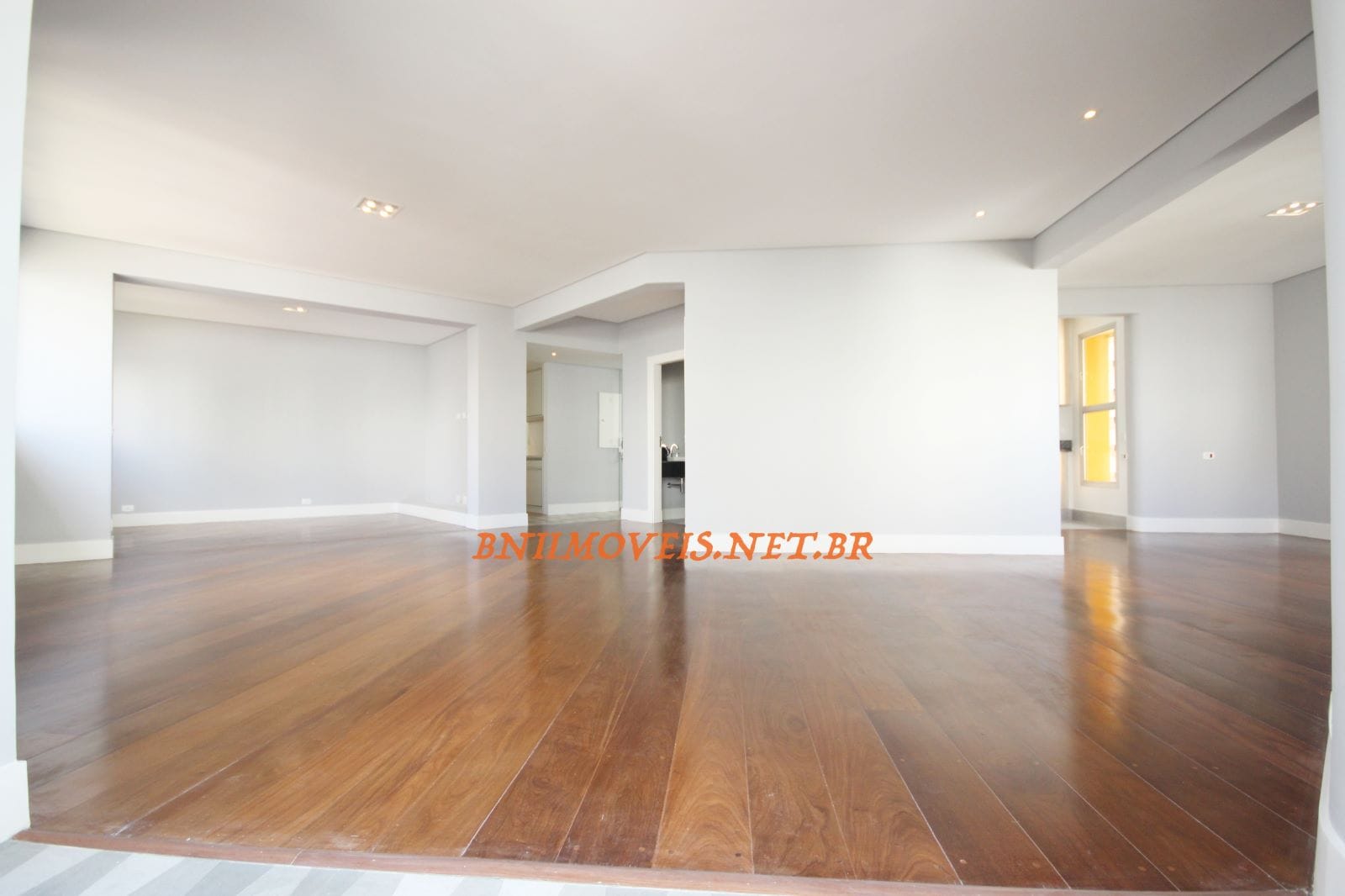 Apartamento, 3 quartos, 244 m² - Foto 11