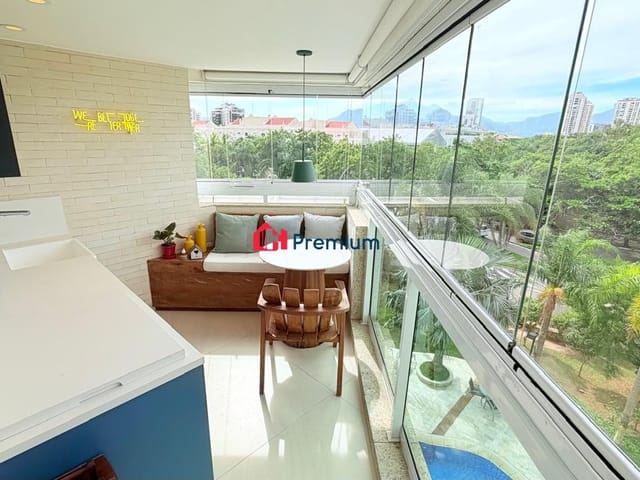 Apartamento 4 quartos e 5 banheiros, à venda, no bairro Barra da Tijuca em Rio de Janeiro
