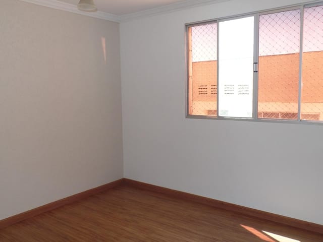 Foto do Apartamento - Apartamento com 3 dormitórios para alugar, 60 m² por R$ 1.300,00/mês - Floradas de São José - São José dos Campos/SP | INDEPENDENCE NEGOCIOS IMOBILIARIOS LTDA
