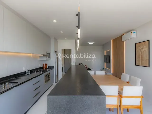 Apartamento com 131m² 2 quartos e 3 banheiros, à venda, no bairro Perequê em Porto Belo