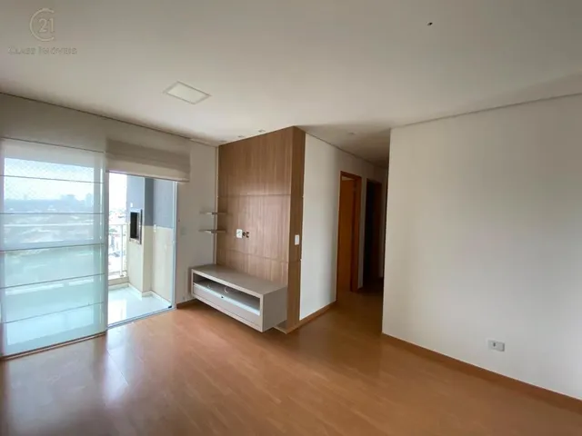 Apartamento com 73m² 3 quartos e 2 banheiros, à venda, no bairro Jardim Monções em Londrina