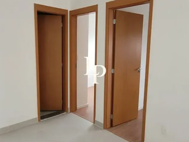 Apartamento com 36m² 2 quartos e 1 banheiro, à venda, no bairro Vila Palmares em Santo André