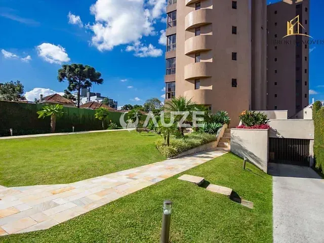 Apartamento com 211m² 3 quartos e 4 banheiros, à venda, no bairro Batel em Curitiba