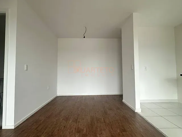 Apartamento 3 quartos e 2 banheiros, à venda, no bairro Vila Anastácio em São Paulo