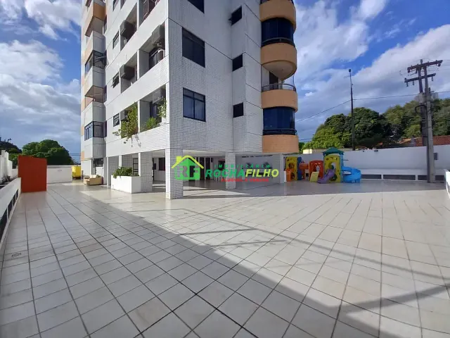 Apartamento com 180m² 4 quartos e 3 banheiros, para alugar, no bairro Fátima em Teresina