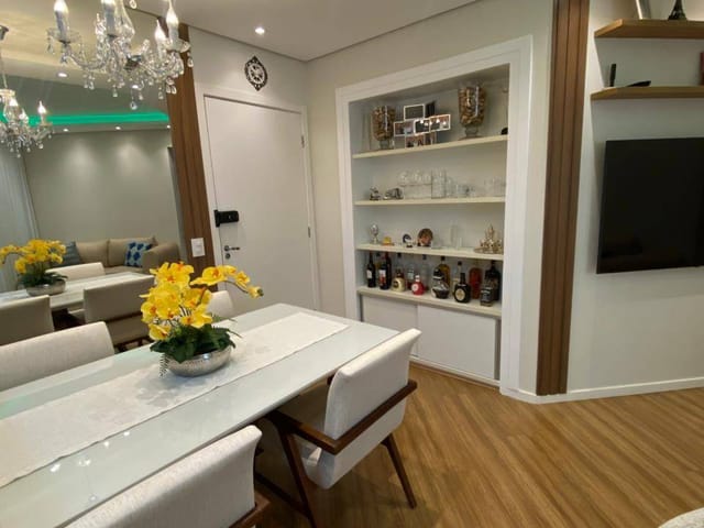 Apartamento com 105m² 3 quartos e 2 banheiros, à venda, no bairro Residencial do Lago em Londrina