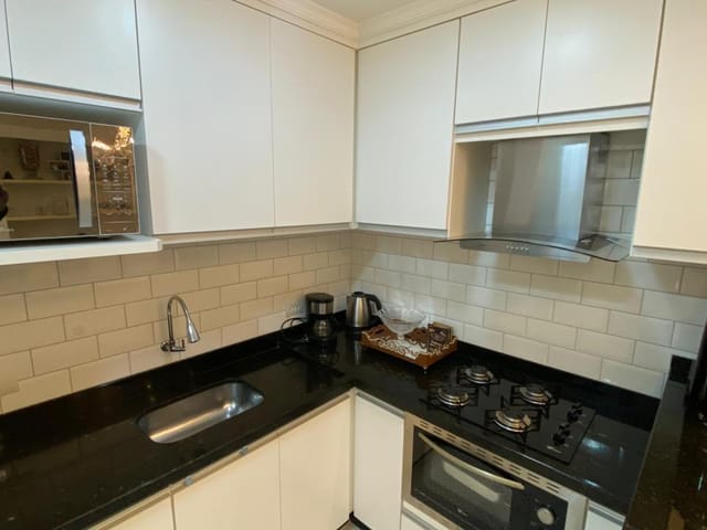 Apartamento com 105m² 3 quartos e 2 banheiros, à venda, no bairro Residencial do Lago em Londrina