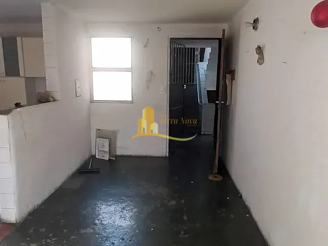 Apartamento 2 quartos e 1 banheiro, à venda, no bairro Conjunto Residencial José Bonifácio em São Paulo