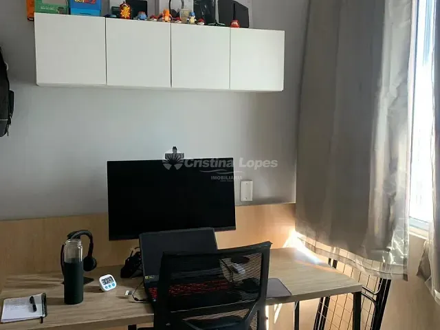 Apartamento 2 quartos e 1 banheiro, à venda, no bairro Vale do Gavião em Teresina