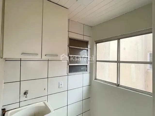 Apartamento 2 quartos e 1 banheiro, à venda, no bairro Parque Novo Século em Campo Grande