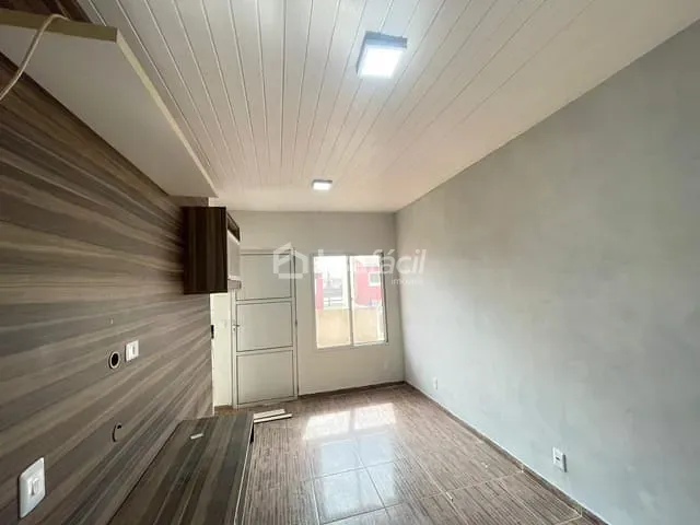 Apartamento 2 quartos e 1 banheiro, à venda, no bairro Parque Novo Século em Campo Grande
