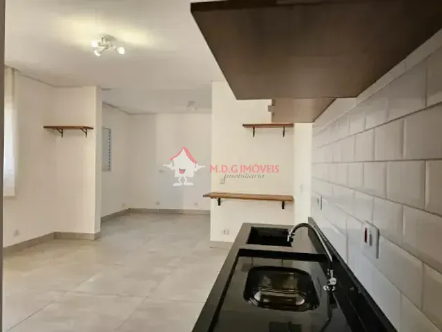 Apartamento com 34m² 1 quarto e 1 banheiro, para alugar, no bairro Vila Gumercindo em São Paulo