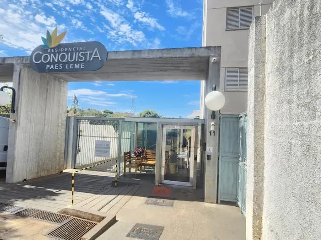 Apartamento com 52m² 2 quartos e 2 banheiros, para alugar, no bairro Vila Ipiranga em Londrina
