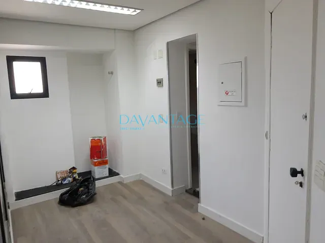 Sala à venda, no bairro Perdizes em São Paulo