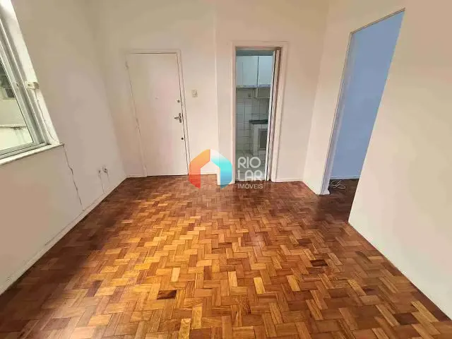 Apartamento com 35m² 1 quarto e 1 banheiro, à venda, no bairro Botafogo em Rio de Janeiro