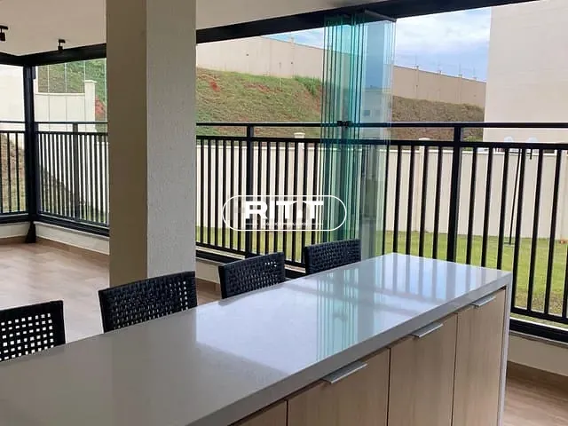Apartamento com 110m² 2 quartos e 1 banheiro, à venda, no bairro Swiss Park em Campinas